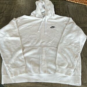 Nike pullover